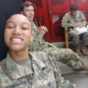 Meet your Posher, Joey